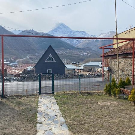 Uptown Boutique Kazbegi Hotel Eksteriør billede