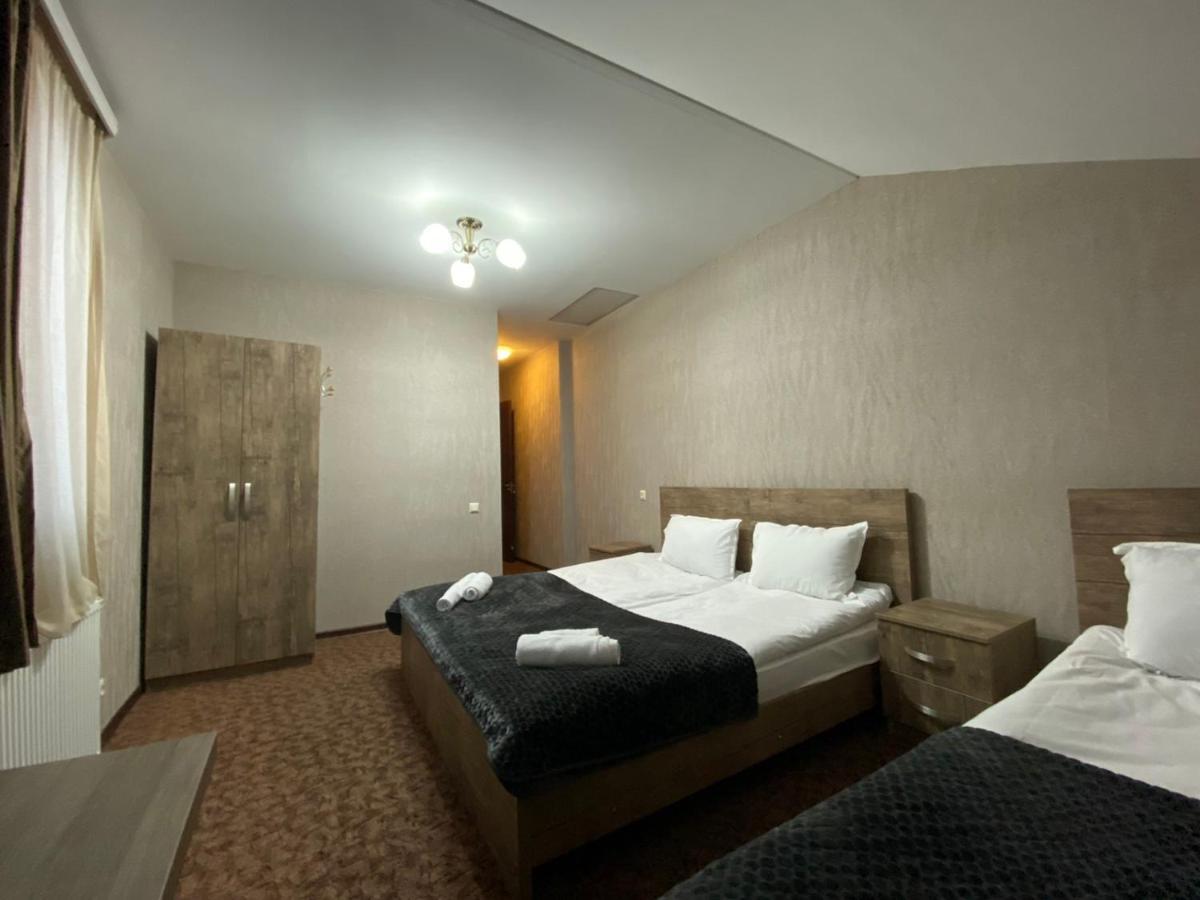 Uptown Boutique Kazbegi Hotel Eksteriør billede