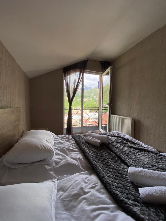 Uptown Boutique Kazbegi Hotel Eksteriør billede
