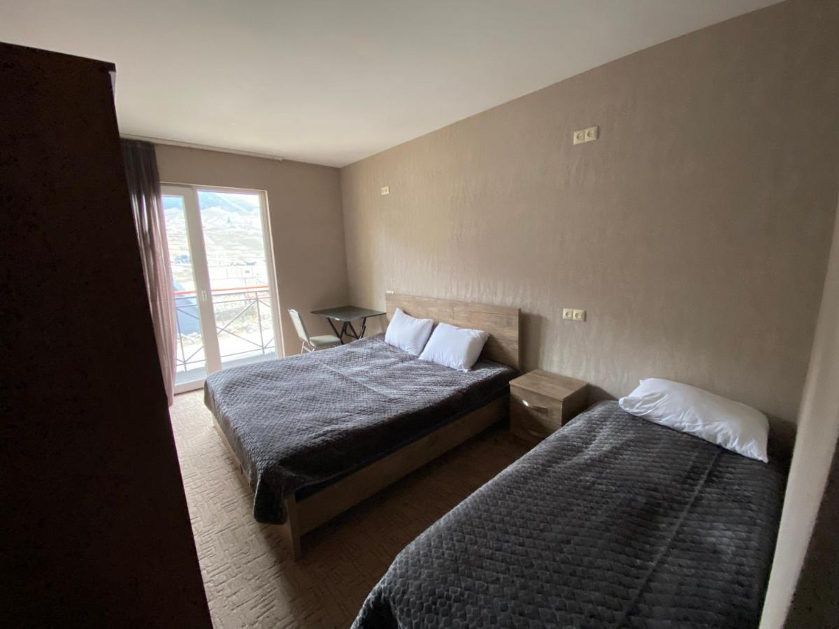 Uptown Boutique Kazbegi Hotel Eksteriør billede