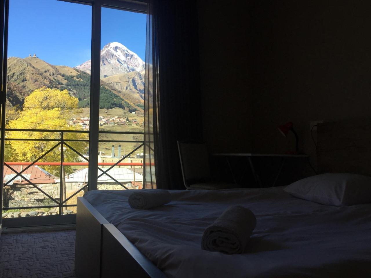 Uptown Boutique Kazbegi Hotel Eksteriør billede